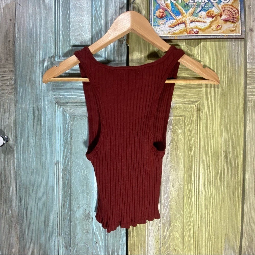forever 21 Ribbed Tank - Picture 2 of 3
